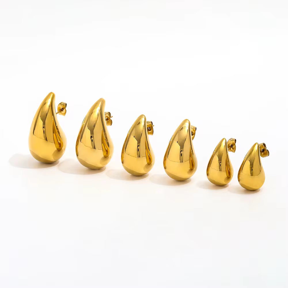 Orecchini A Goccia In Oro Giallo 9kt Con Cristallo A Cuore | Andralok | Fatti A Mano UK In Confezione Regalo