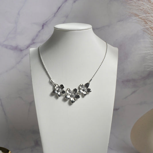 Collana Tris Narciso