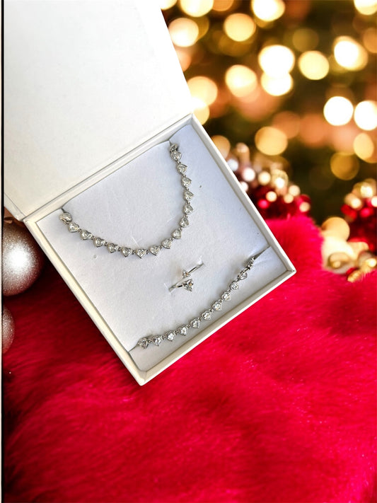 Set Collana & Bracciale Amore + Anello Abbraccio cuori